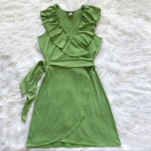 Wrap dress green size Medium.